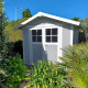 Caseta de jardín PVC 4,9m² DECO de color gris claro y blanco Grosfillex