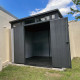 Caseta de resina cepillada Brossium pendiente simple 6m² + suelo - Keter