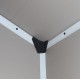 Pequeña caseta de jardín de resina beige 1,34m² + kit de base - JOBU